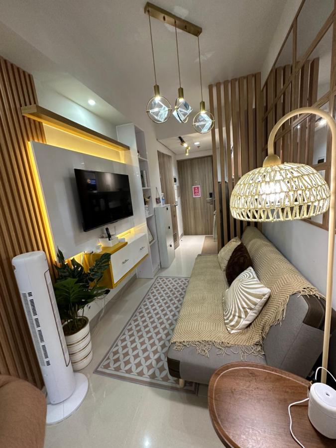 S Residences Tower 3 Moa Luxe Staycation By C Apartment
