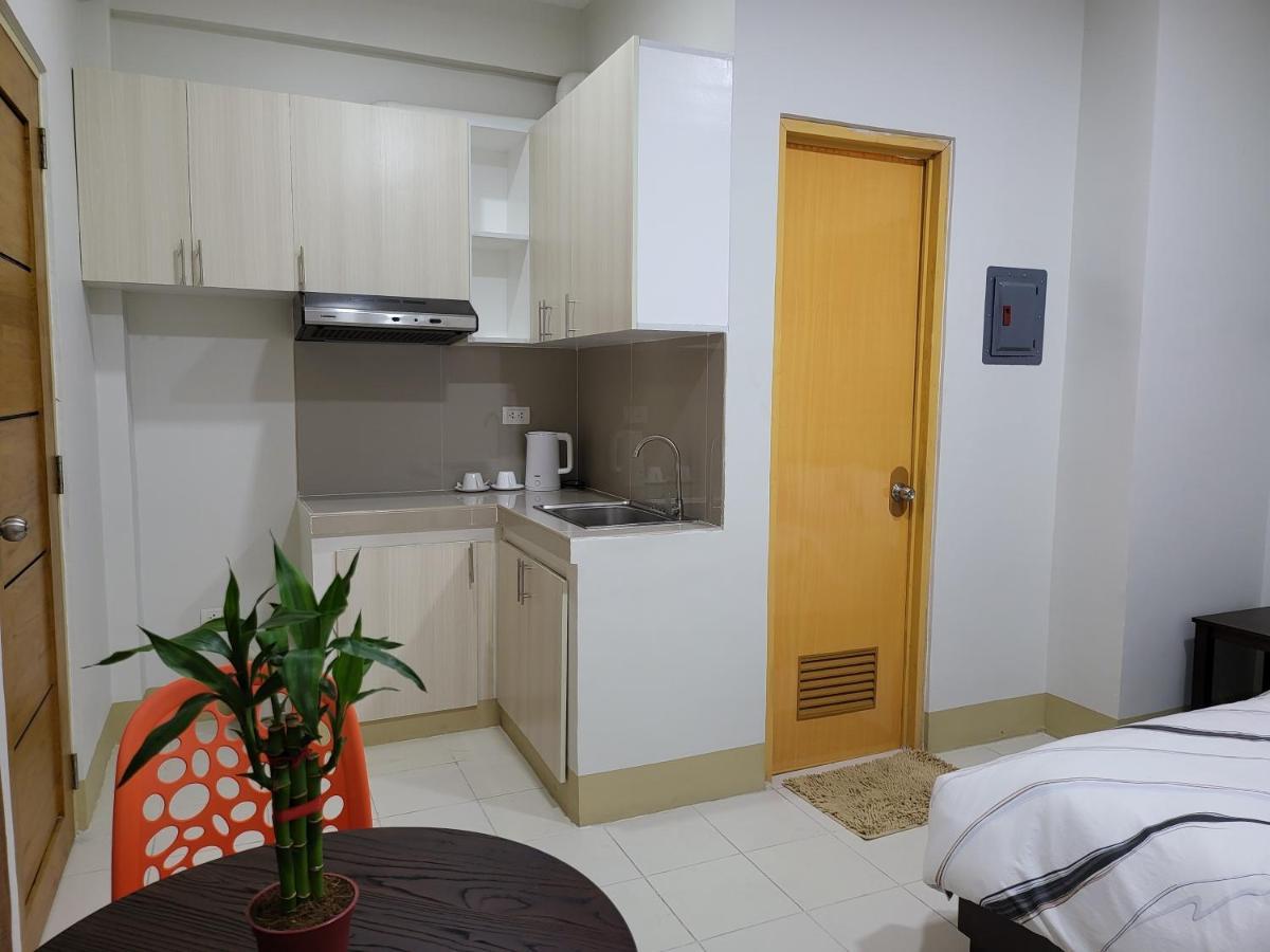 R Us - Purisima 2* Manila
