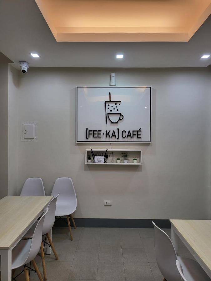 R Us - Purisima Hotel