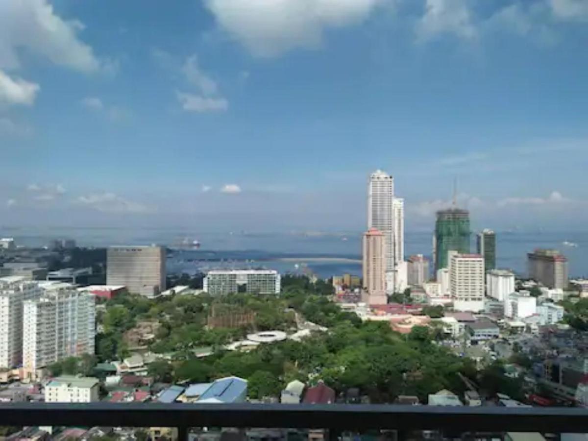 The Scenic: Comfortable Living By Awsom Phil *