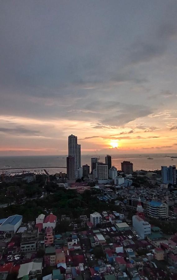 The Scenic: Comfortable Living By Awsom Phil Manila