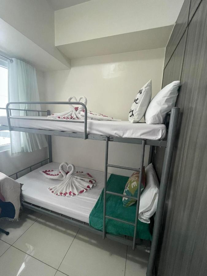 Stays At Residences 1 Bedroom With Complimentary Breakfast For 2 Manila