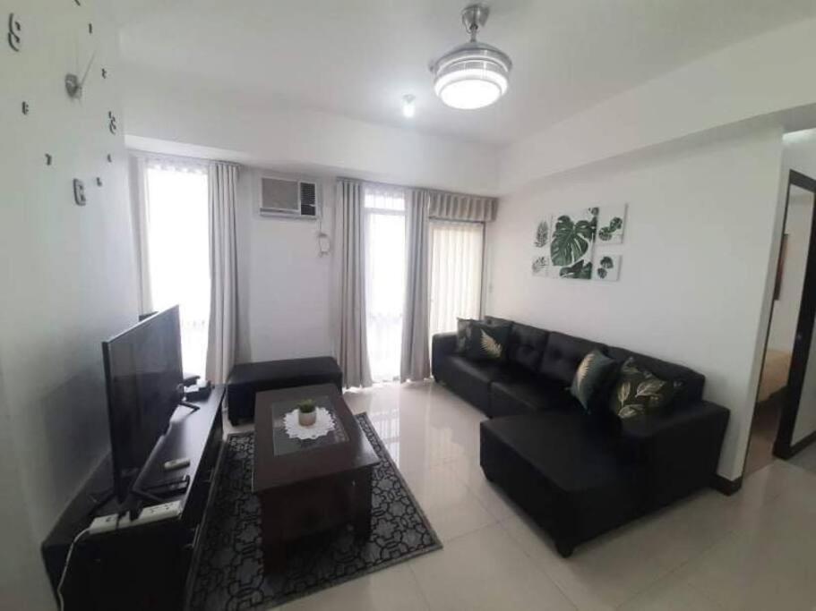 Cubao Manhattan Heights Unit 6h Tower B, 2br Apartment