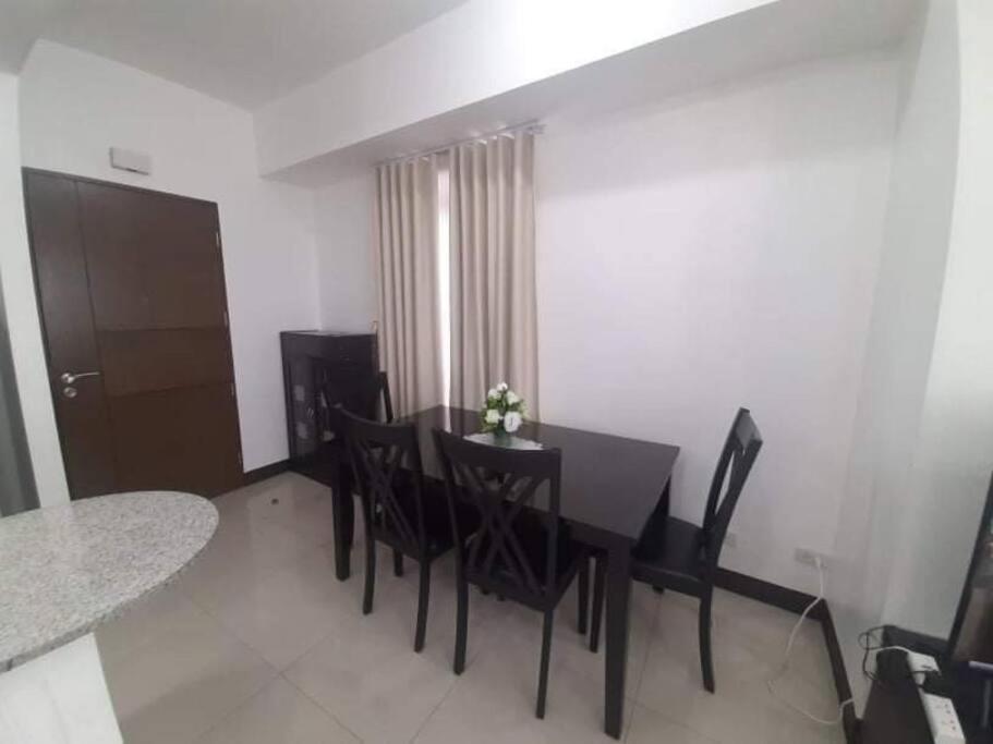 Cubao Manhattan Heights Unit 6h Tower B, 2br Apartment *