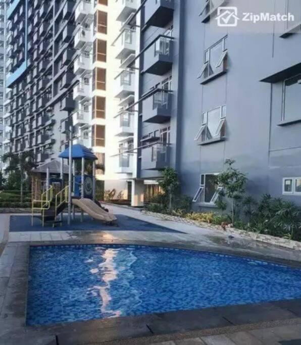 Cubao Manhattan Heights Unit 6h Tower B, 2br *