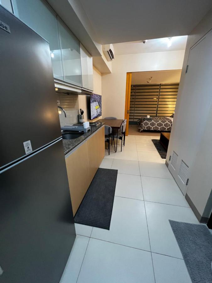 1 Bedroom Uptown Bgc Across Uptown Mall