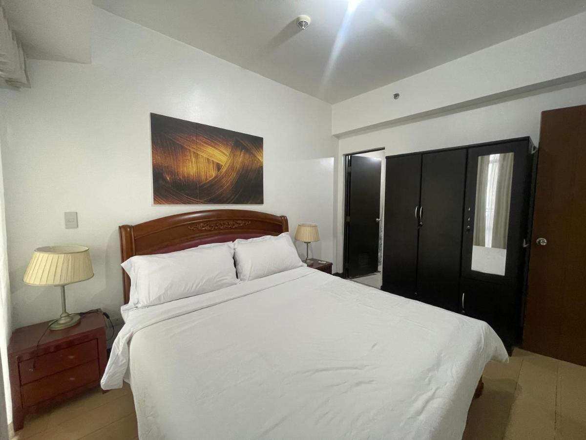 Cubao Manhattan Heights Unit 6h Tower B, 2br *