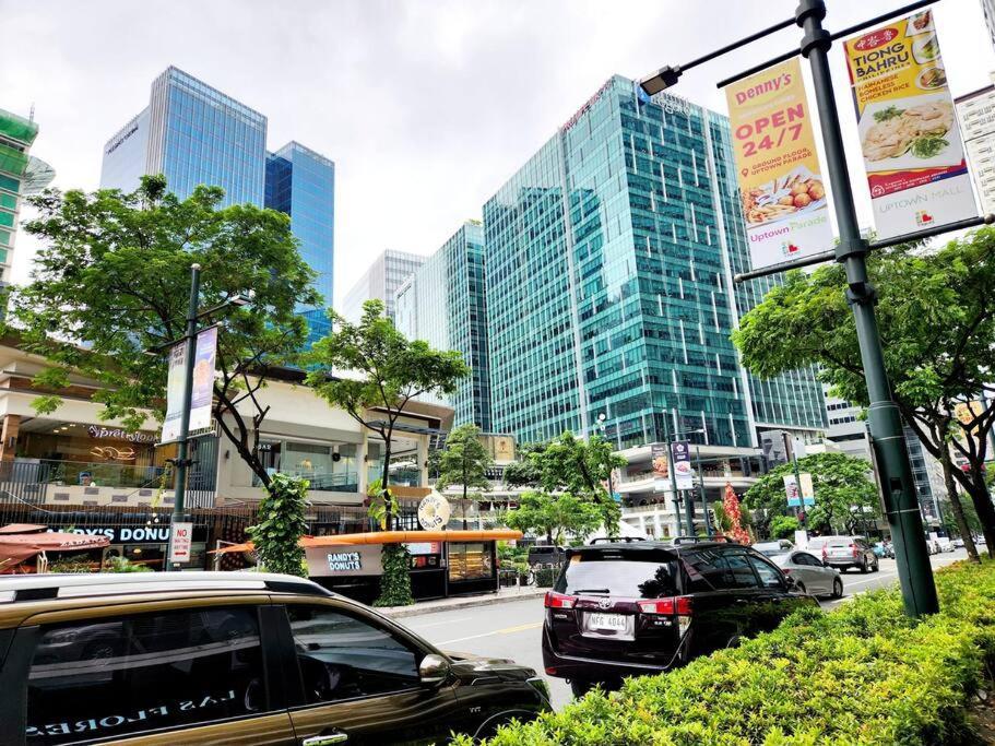 Apartment Casa Antonio At Uptown Parksuites Two