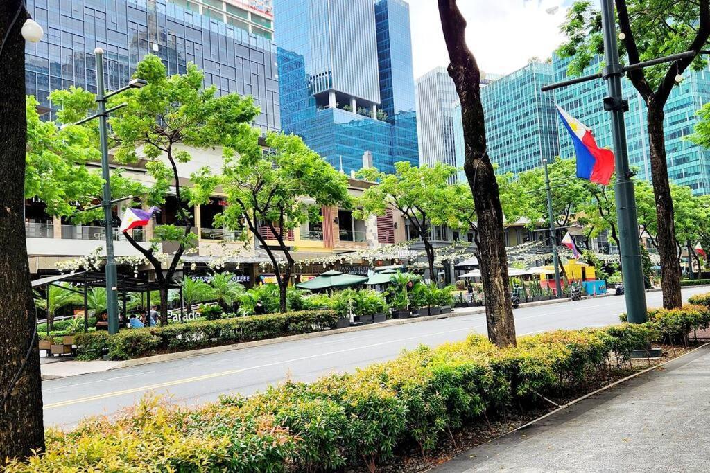 Apartment Casa Antonio At Uptown Parksuites Two
