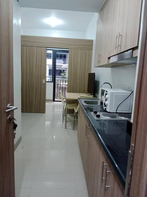 Cozy 1br Shore 2 Wi-fi Netflix Near Moa * Manila