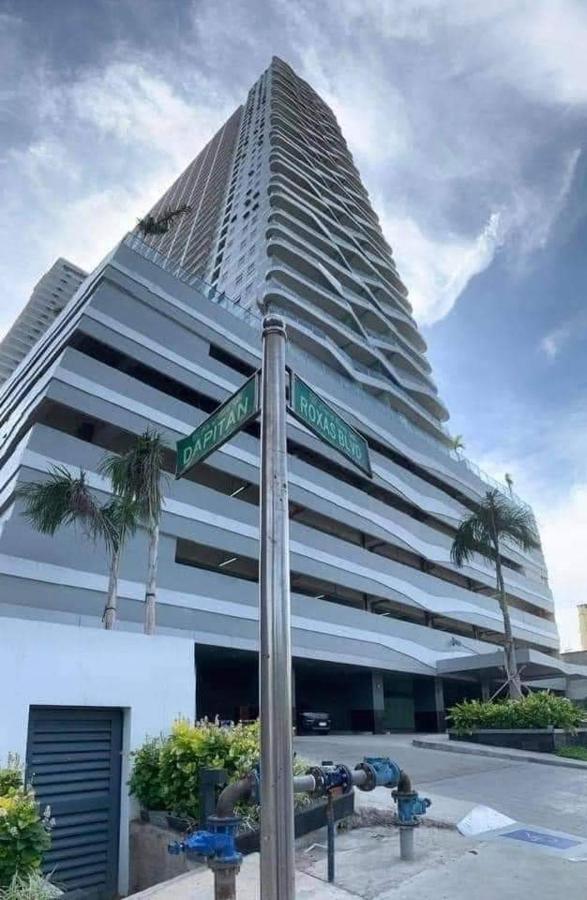 Coast Residences Penthouse With Skyline And Bay View Aparthotel Manila
