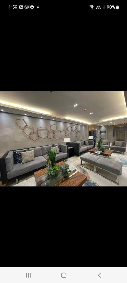 Apartment Moa Staycation By Elsie D