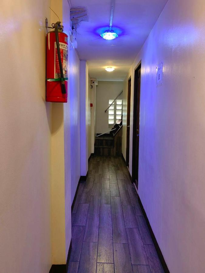 Love hotel Maceda Apartelle Manila