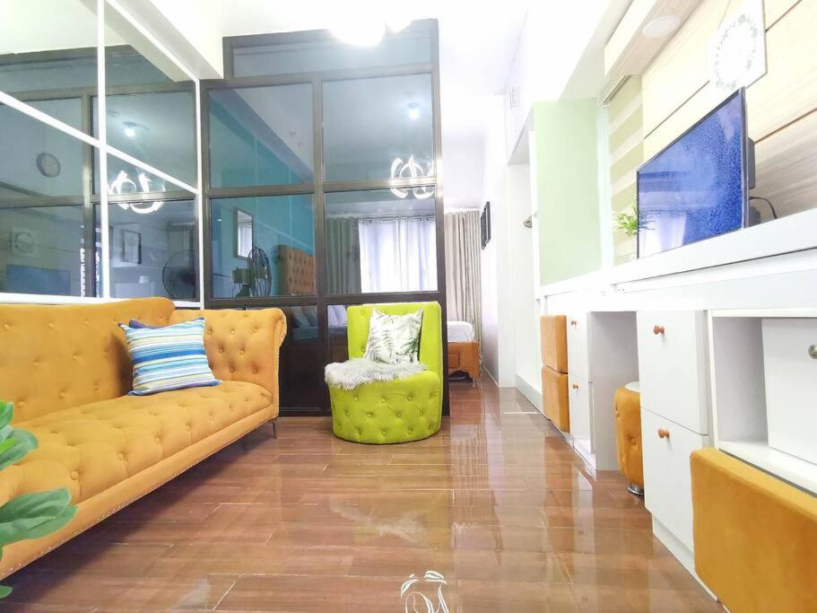 New Cosy 1br Above Air Mall Walk To Ayala/buendia