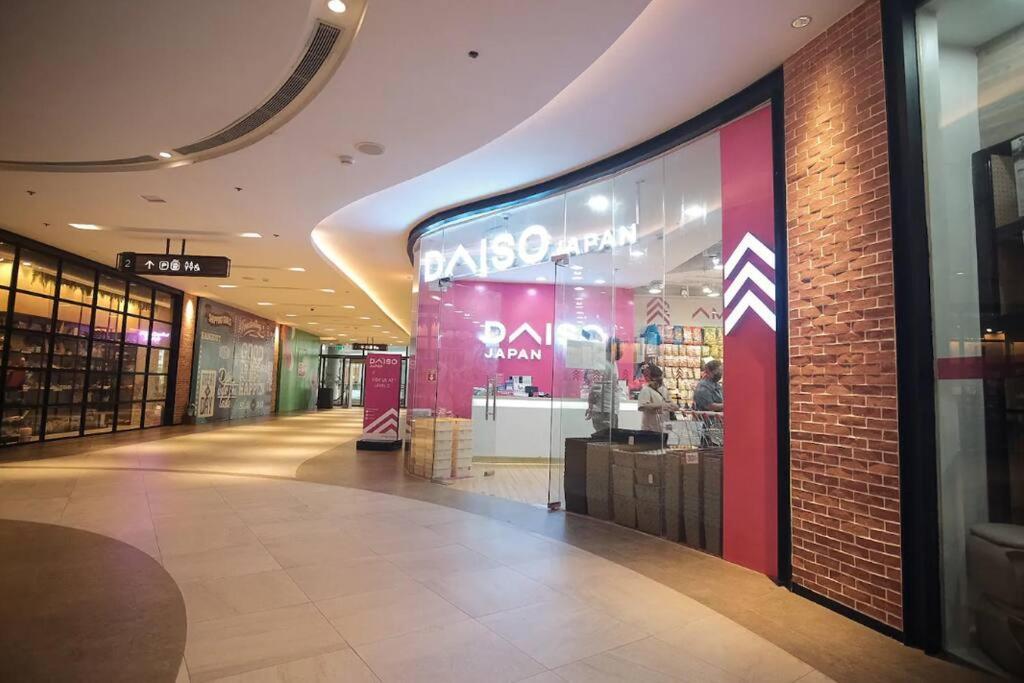 New Cosy 1br Above Air Mall Walk To Ayala/buendia Apartment *