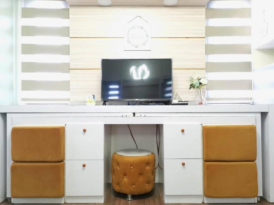 New Cosy 1br Above Air Mall Walk To Ayala/buendia Apartment