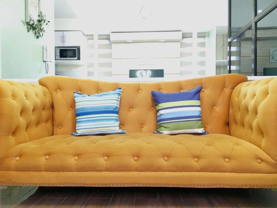 New Cosy 1br Above Air Mall Walk To Ayala/buendia * Manila