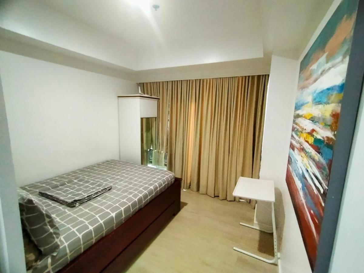 Residences In Azure Condominium Paranaque City Metro