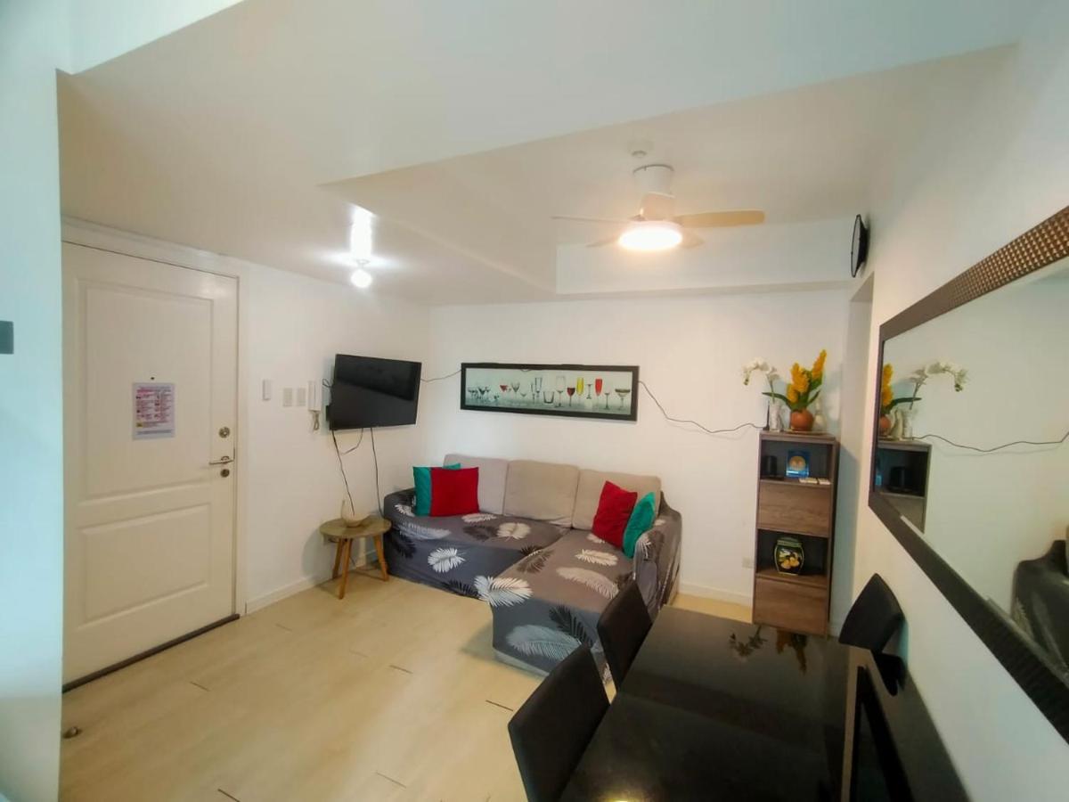 Aparthotel Residences In Azure Condominium Paranaque City Metro *