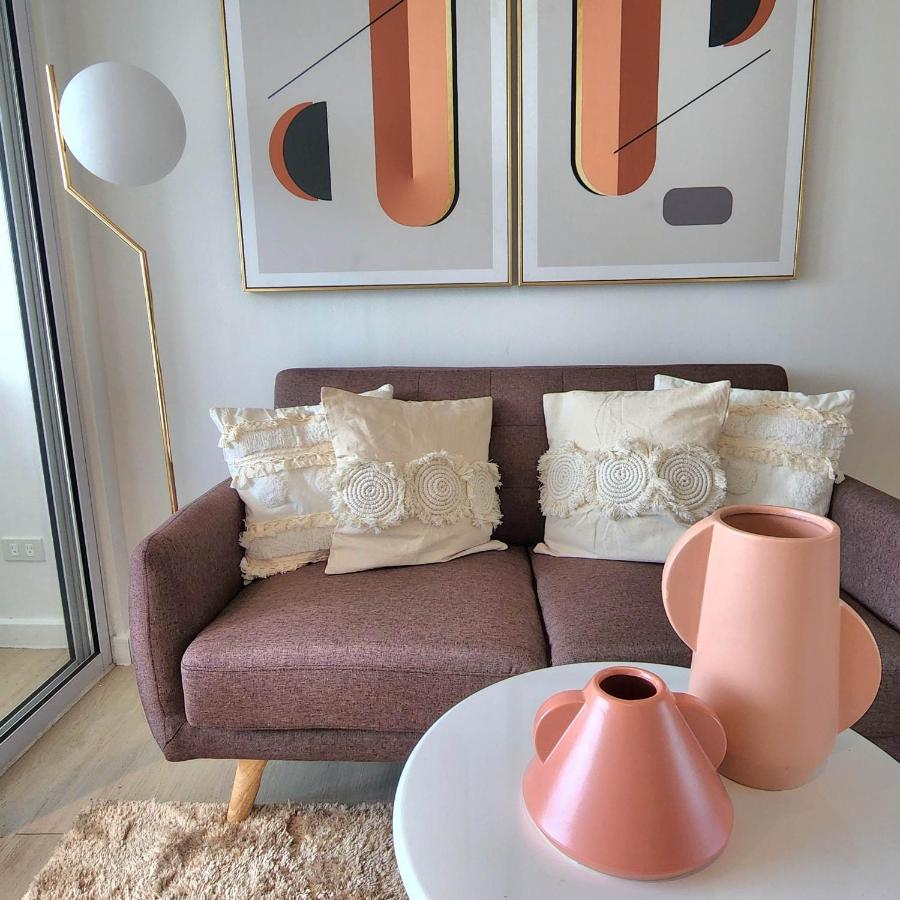 M - 1 Bedroom At Azure Residences Apartment *