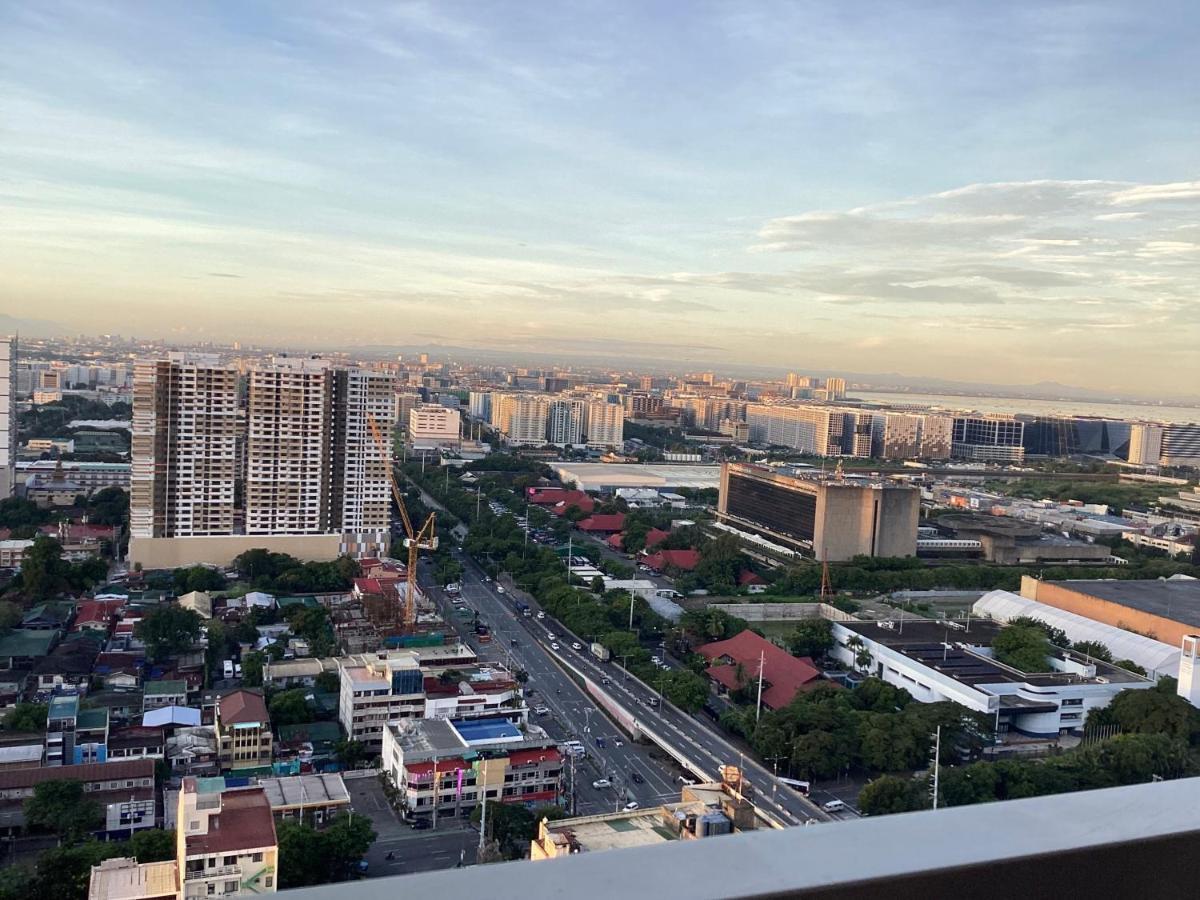 Apartment Coast By J 34th Floor Manila