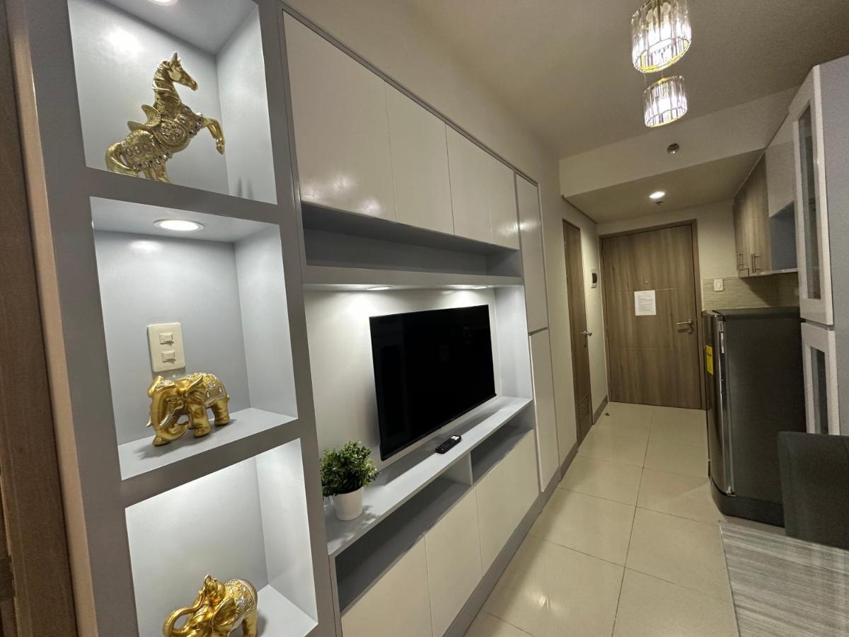 S Residences Moa - Alano's Place