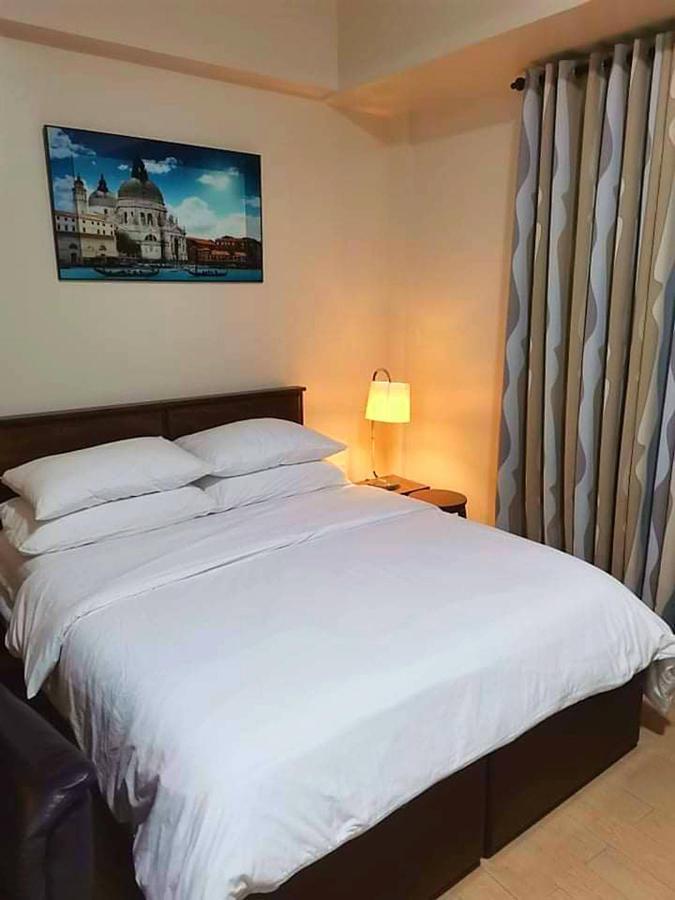 Apartment The Palm Tree Condotel Airport