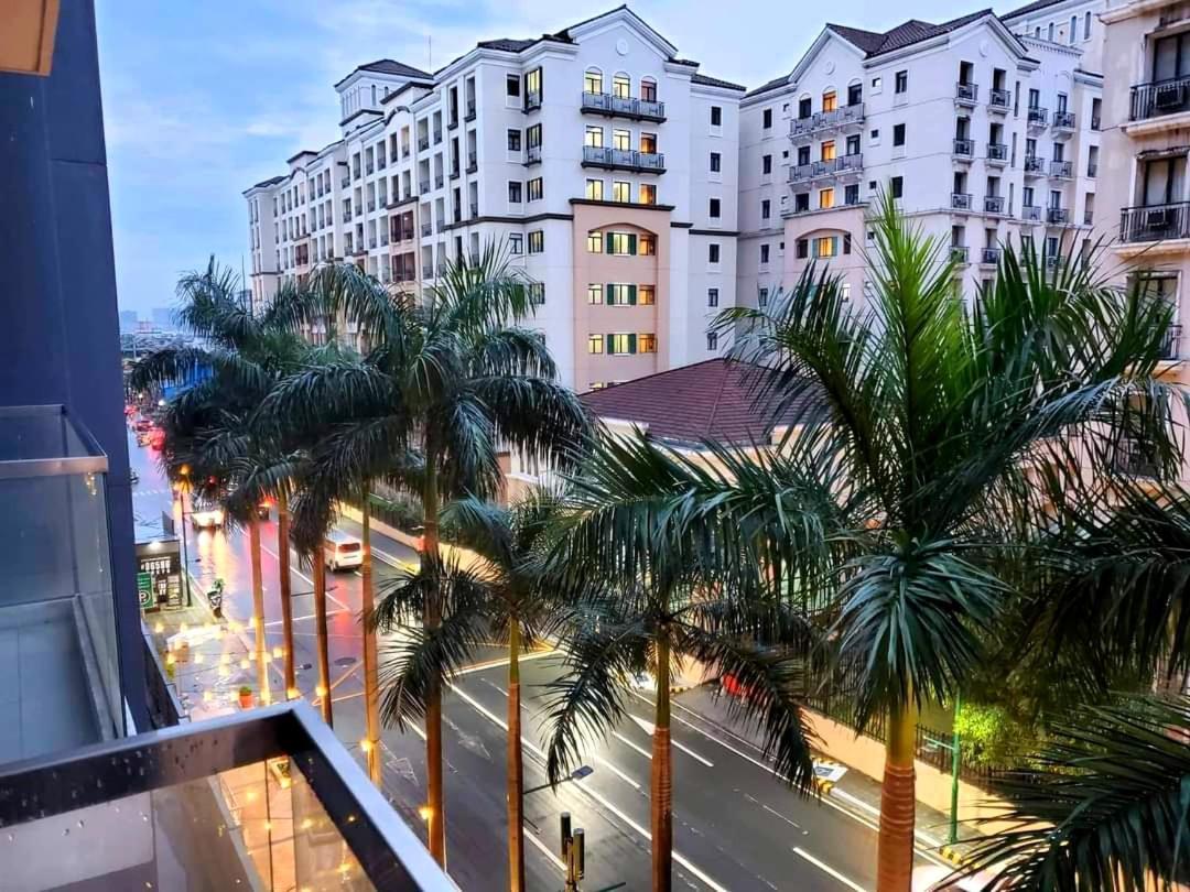 The Palm Tree Condotel Airport