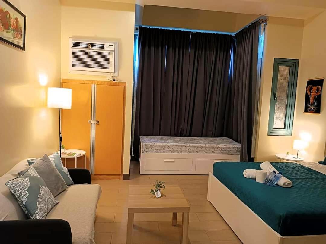 Apartment The Palm Tree Condotel Airport
