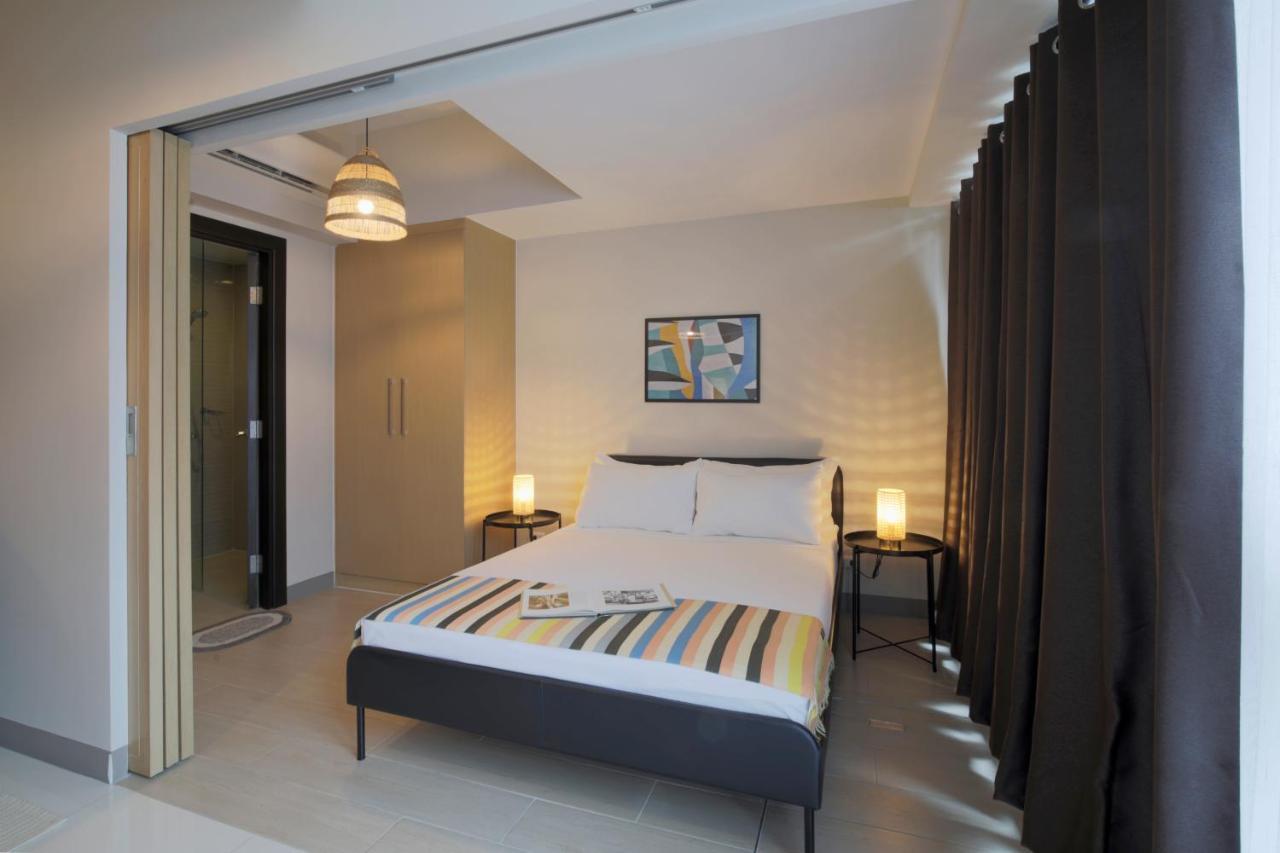 Uptown Parksuites Tower 1 Bgc By Ph Staycation Apartment Manila