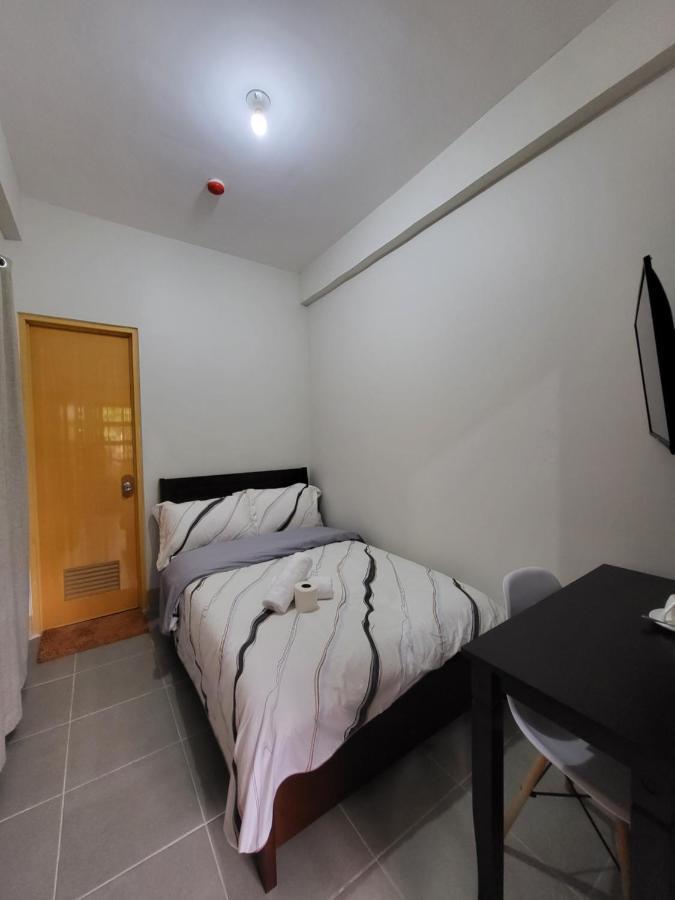 R Us - Purisima Hotel 2*
