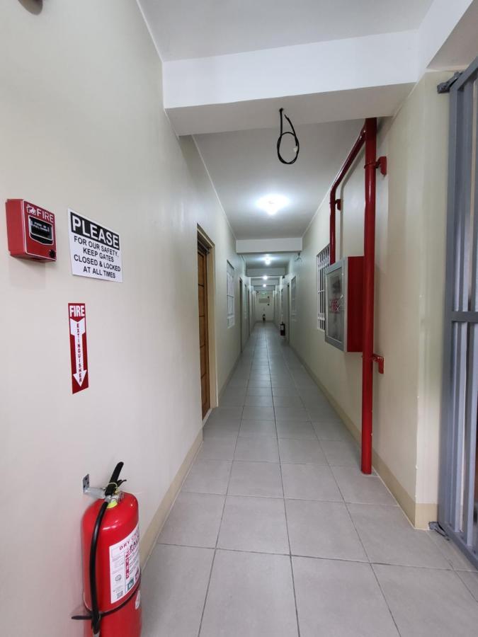 Hotel R Us - Purisima