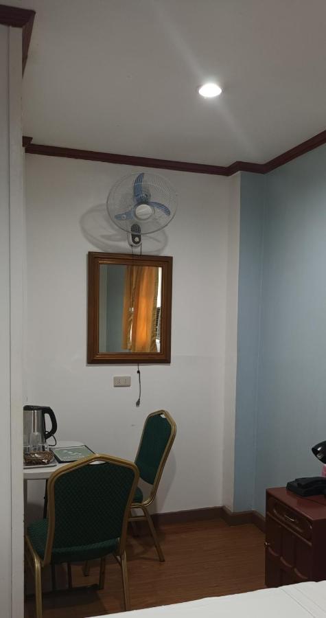 Duck And Restaurant Hotel Manila