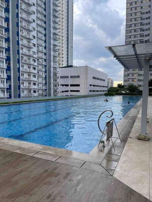Apartment Grass Residences Sm North *