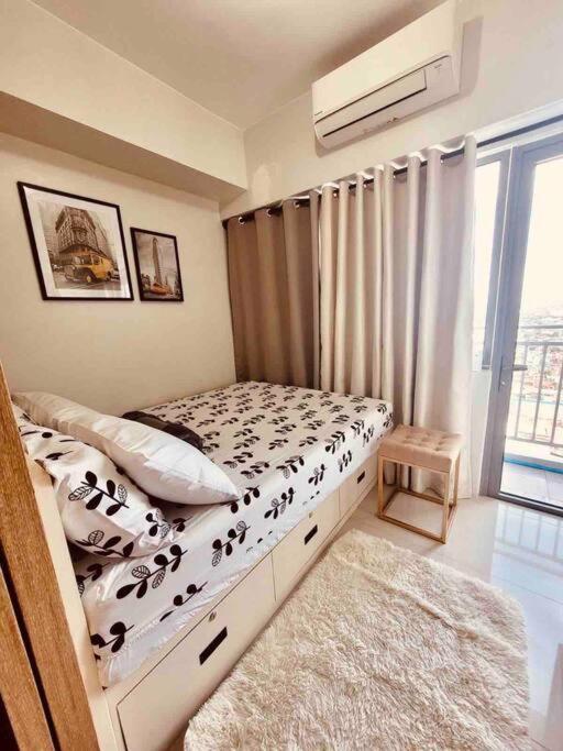 Grass Residences Sm North * Manila