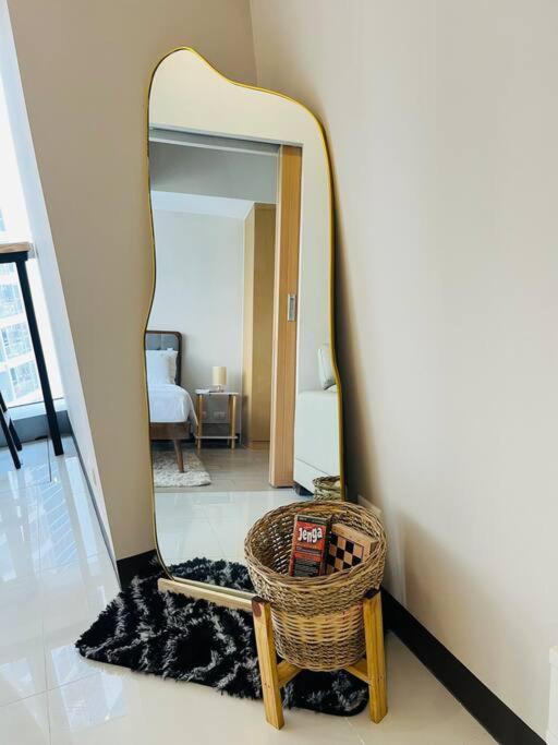 Apartment 1br Uptown Parksuites Tower 1 Manila