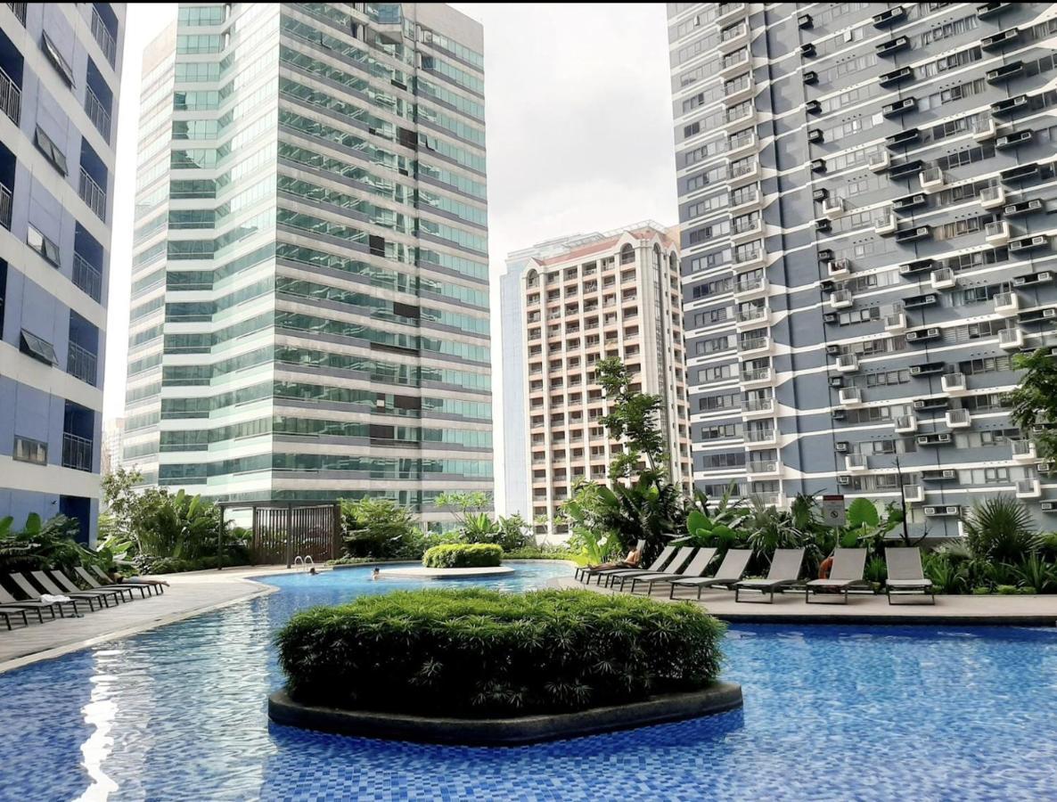 Air Makati Manila