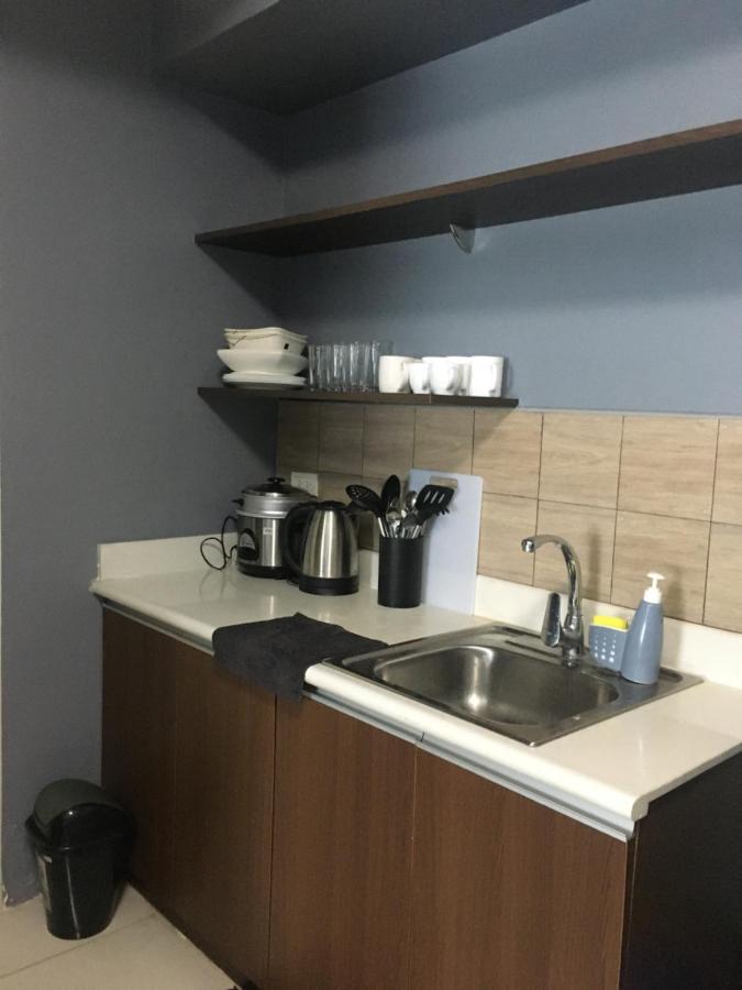 Simple & Cozy 1 Bedroom Us Embassy, Roxas Blvd, Ermita, Apartment