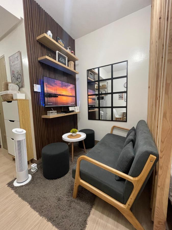Apartment Euphoria Staycation At Smdc Trees Residences