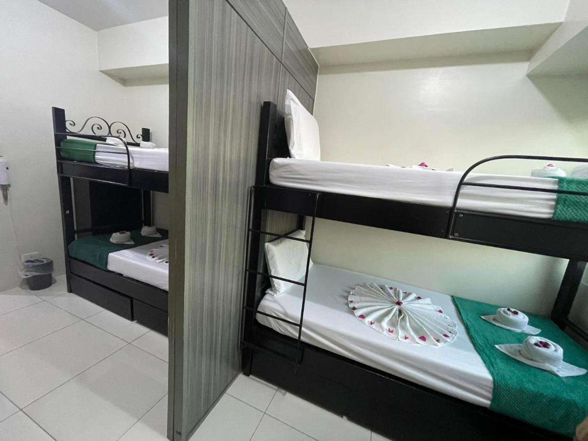 At Residences 1 Bedroom Apartment Manila