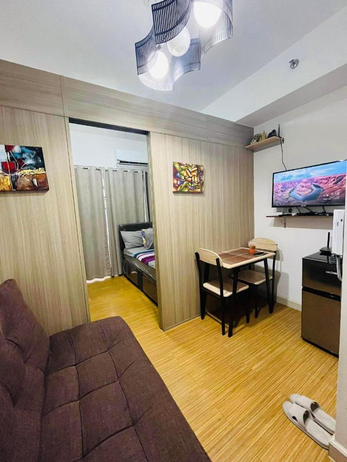 Grace Residences 1bedroom W/ Balcony Near Bgc + Netflix Manila