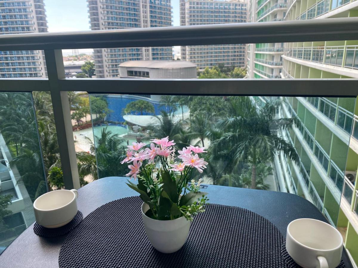 Apartment Tropical Paradise At Azure Manila