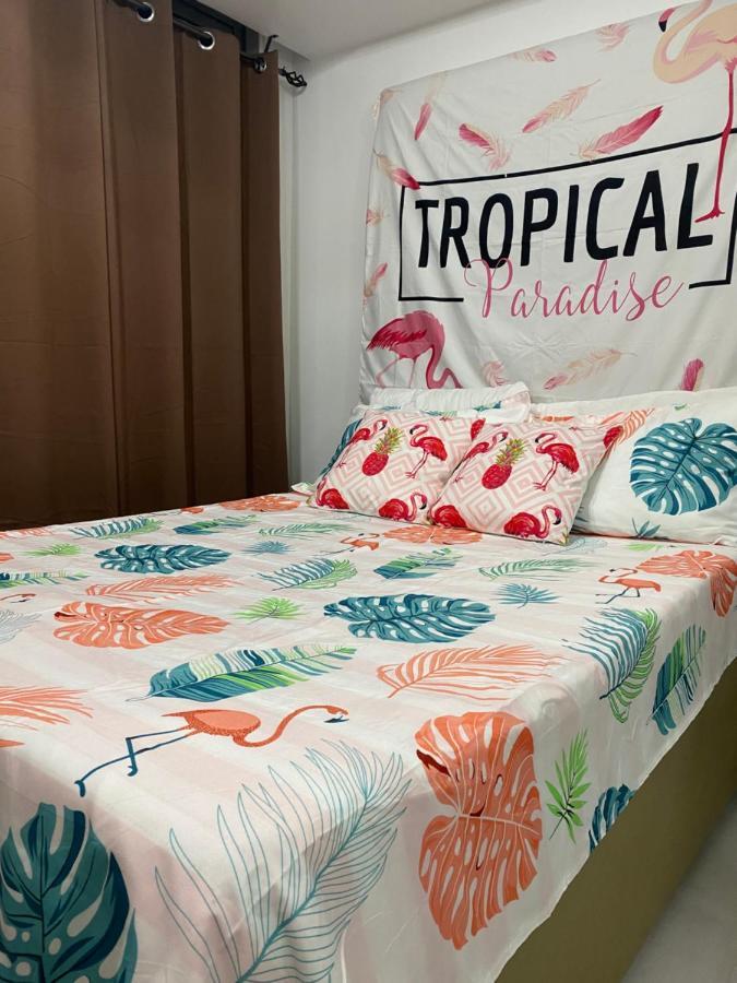 Tropical Paradise At Azure Apartment Manila