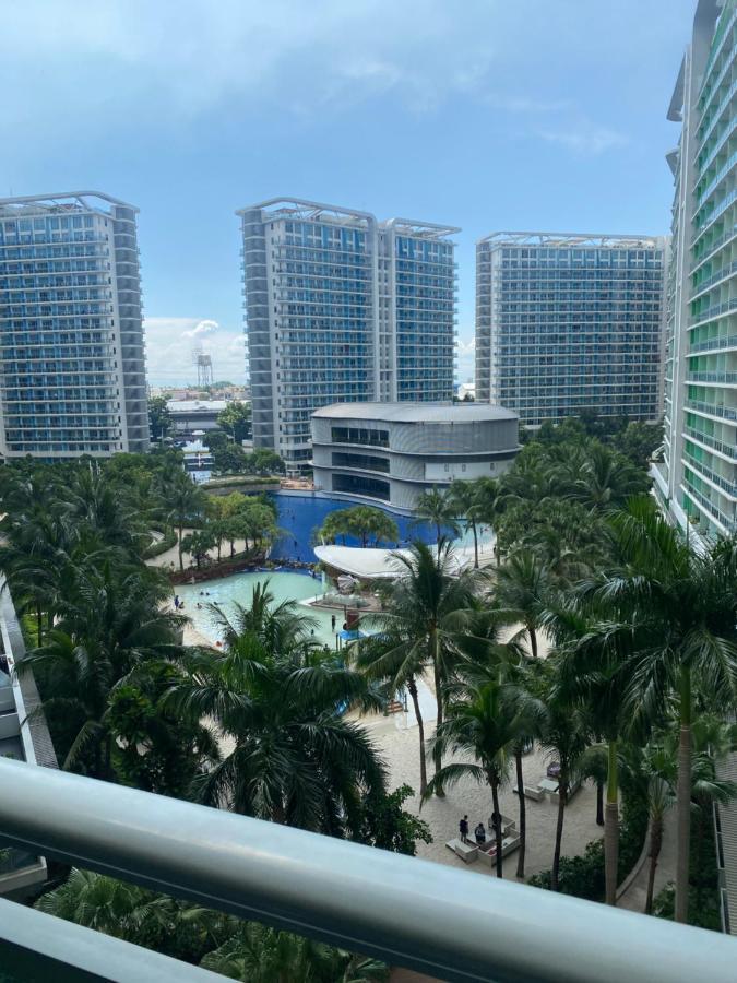 Tropical Paradise At Azure Apartment Manila