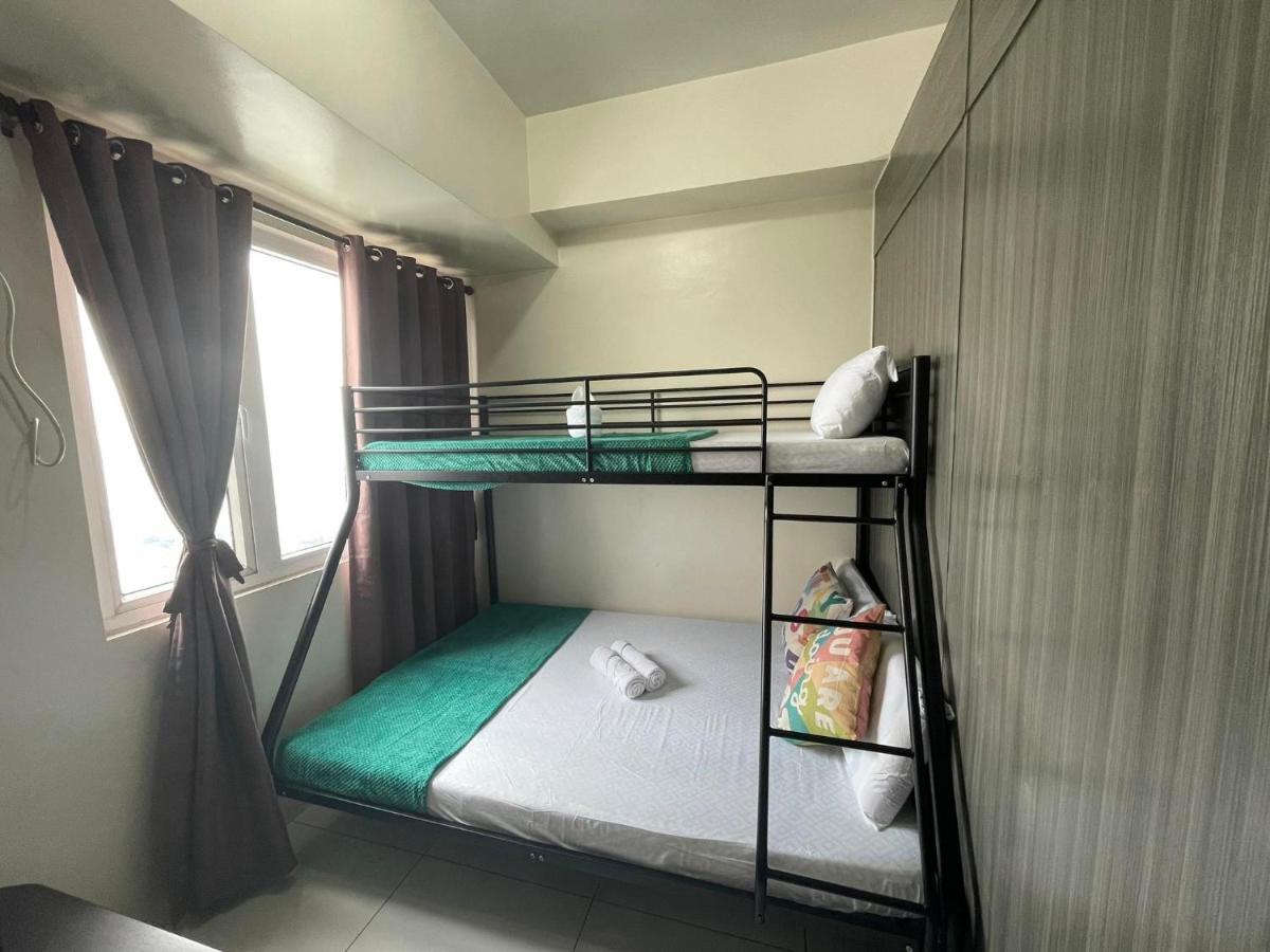 Stays At Residences 1 Bedroom With Complimentary Breakfast For 2