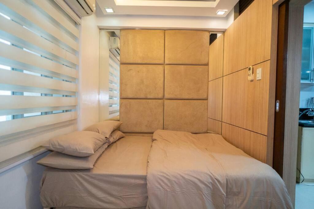 A2j Executive Near Venice Mall Bgc Taguig *