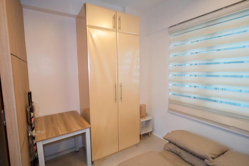 Apartment A2j Executive Near Venice Mall Bgc Taguig