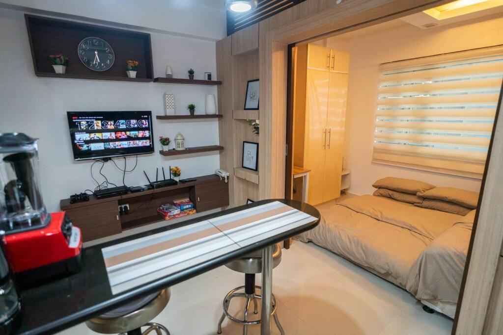 A2j Executive Near Venice Mall Bgc Taguig Manila