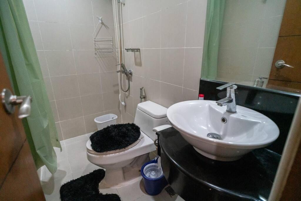 A2j Executive Near Venice Mall Bgc Taguig
