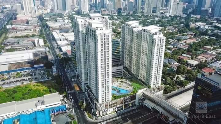 1 Br. -edsa Makati Apartment *